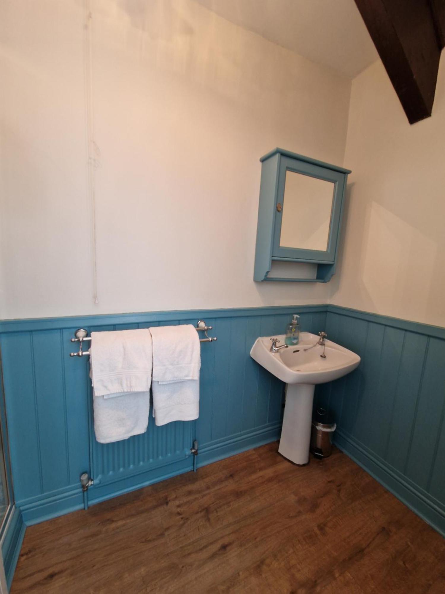 2 Stanhope Hall B&B Бишъп Оукланд Екстериор снимка